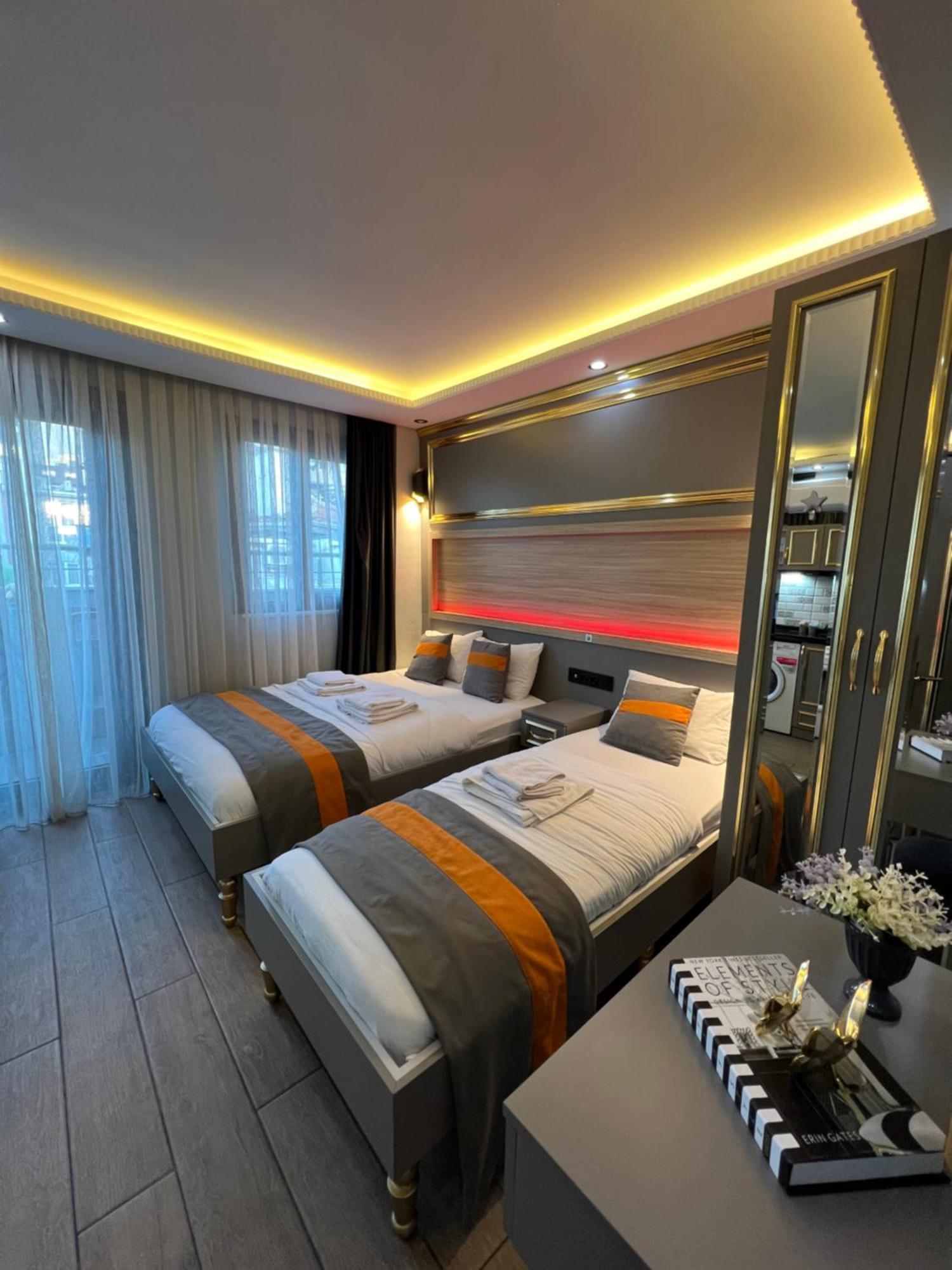 Taksim Larissa Hotel Suites Istanbul Ngoại thất bức ảnh