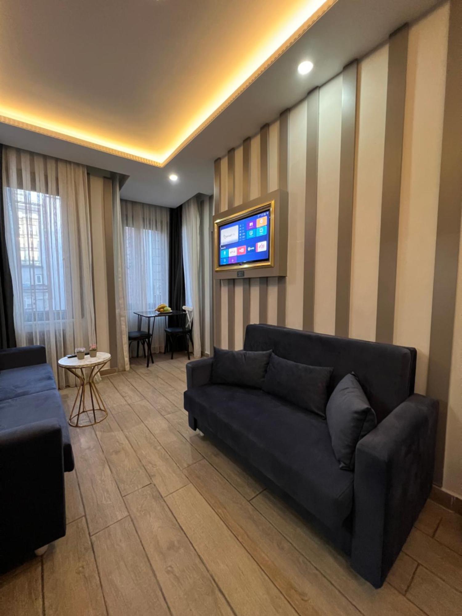 Taksim Larissa Hotel Suites Istanbul Ngoại thất bức ảnh