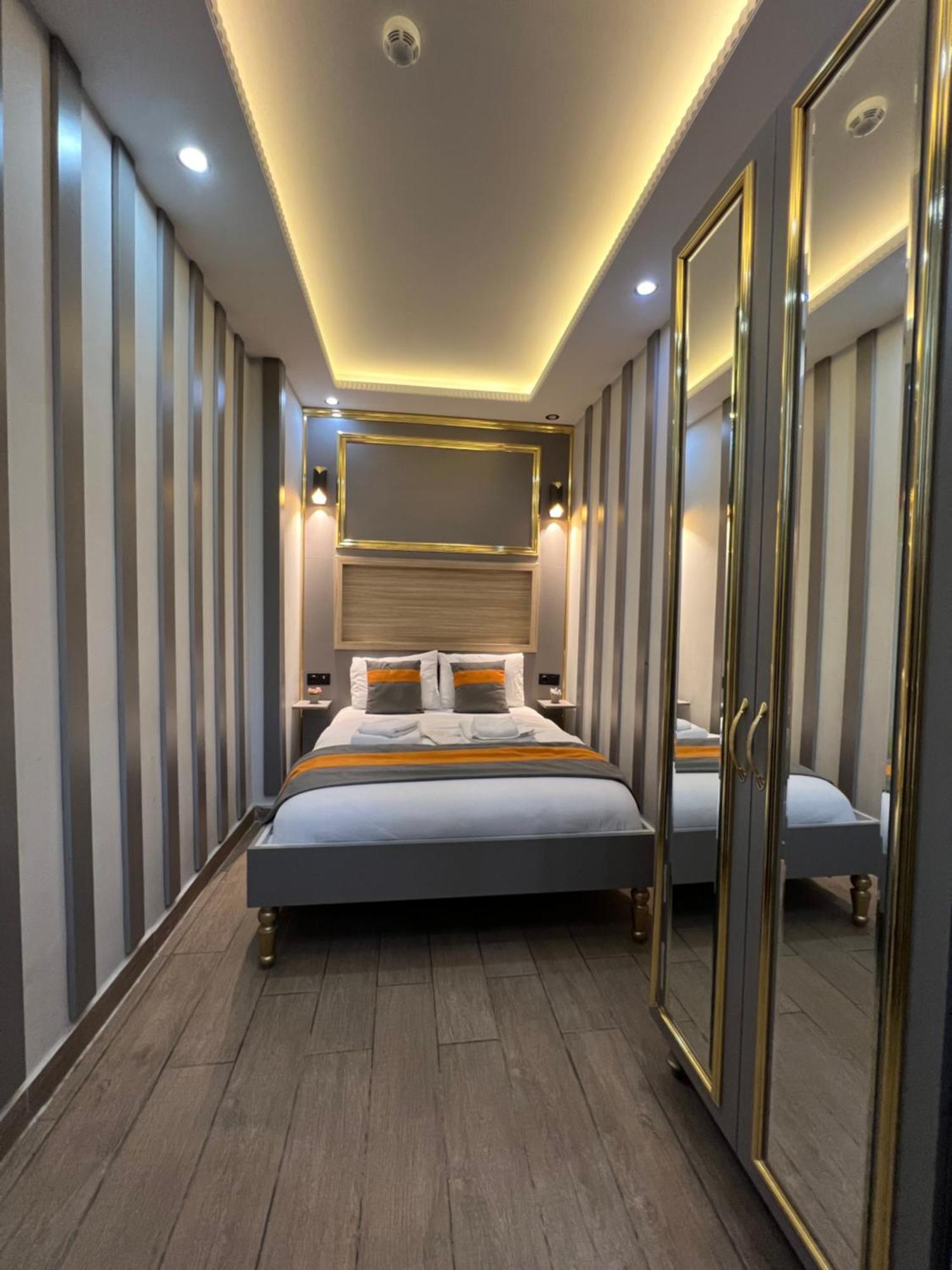 Taksim Larissa Hotel Suites Istanbul Ngoại thất bức ảnh